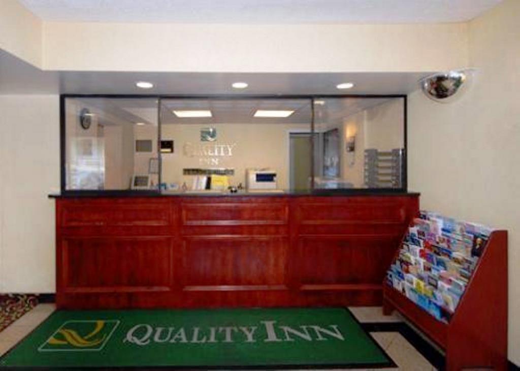 Quality Inn Takoma Park Dış mekan fotoğraf