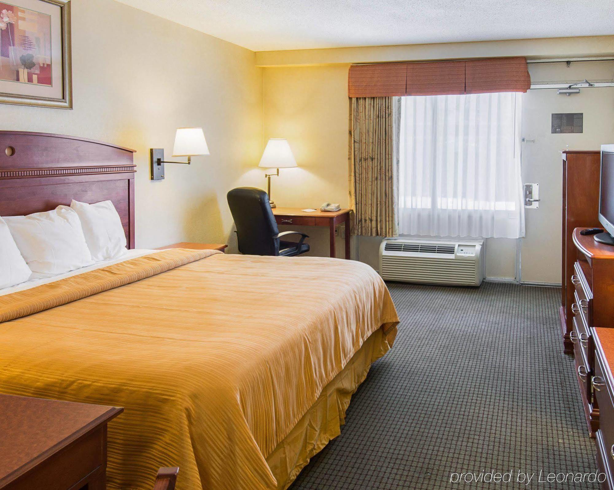 Quality Inn Takoma Park Dış mekan fotoğraf